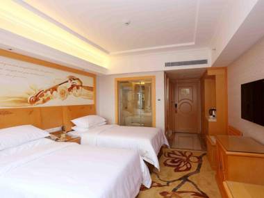 Vienna Hotel Zhongshan West District