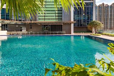 Atour Hotel Zhonghan North Station V-PARK