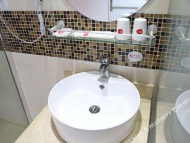 Thank Inn Hotel Zhejiang Jinhua Dongyang Zhejiang Guangsha College