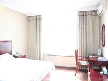 GreenTree Inn Henan Kaifeng Gulou Square Express hotel