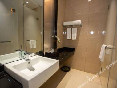 Zhongzhou Yihe Hotel