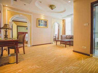Vienna Hotel Dongying Taihangshan Road