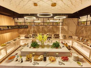 Vienna Hotel Nanyang People Road