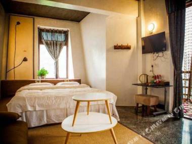 Yijiaren Guishu Hotel