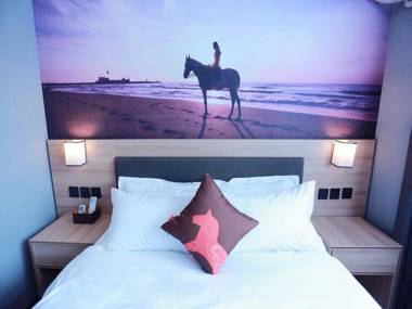 Jun Select Hotel Hunan Changsha Yuhua District Guihua Park Metro Station