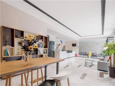 Borrman Hotel Changsha Yingbin Road Metro Station