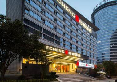 Echeng Hotel Changsha Evening News