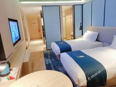 Echarm Hotel (Changsha County Xingsha Metro Station Phoenix City)