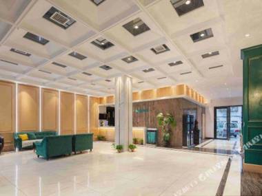 Wonder Hotel (Changsha Central South University Metro Station)