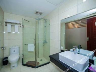 Xiangli Hotel (South Changsha High Speed Railway Station Guitang Subway Station)