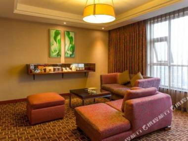 Eton Hotel