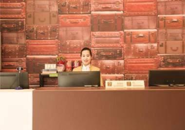 Jtour Inn Hechi Yizhou Railway Station