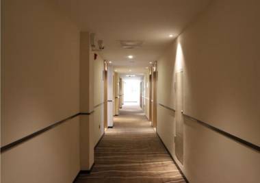 City Comfort Inn Fengshan Hongjun Road