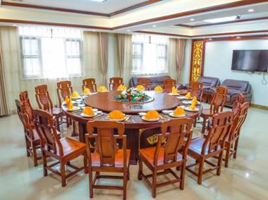 Vienna Hotel Guangxi Hechi Fengshan