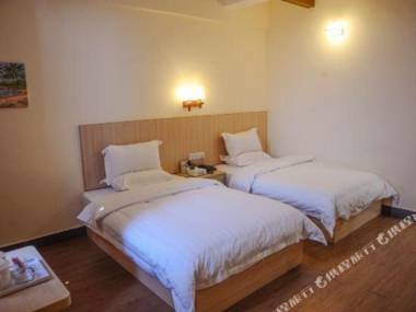 Lu Feng Wei Shi Dai Shang Wu Hotel