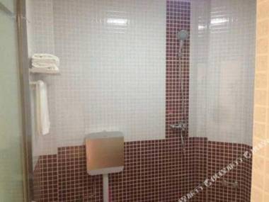 Yongren Kaixuan Business Hotel