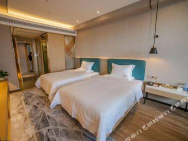 CHEERMAY HOTELS((Neijiang Han'an Avenue Wanda High-speed Railway Station))