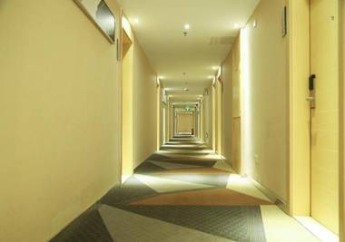 City Comfort Inn Huaihua Railwaya Square