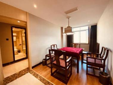 FERONIA Hotel Sichuan Ganzi Baita Park