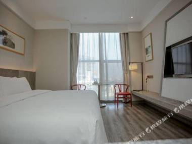 An Kang Lian Hua Jing Xuan Hotel