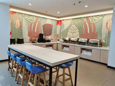 Hanting Hotel Mingguang Runxi City Square