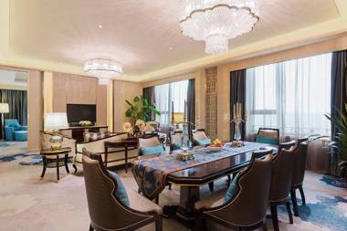 Wanda Realm Chifeng Hotel