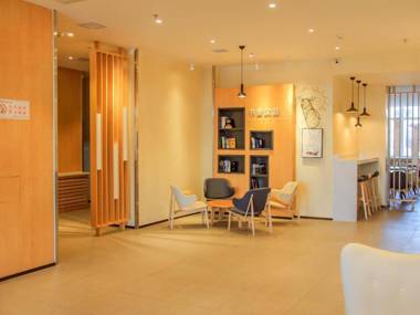 Hanting Hotel Chifeng Railway Station West Square