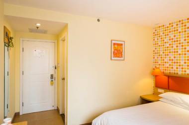 Home Inn Shijiazhuang Zhengding International Small Commodities Market