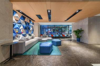 Holiday Inn Express Yangquan City Center an IHG Hotel