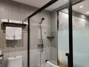 Thank Inn Shanxi Yangquan Pingding County Lingxiu Huating