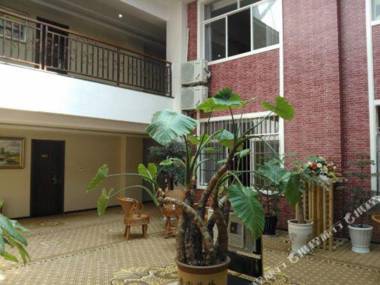 Leading Show Business Hotel