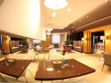 Jinjiang Inn Danjiangkou Station Road