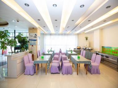 GreenTree Inn Chaoyang Shuangta District Bus Station