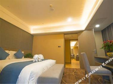 Hualong International Holiday Hotel