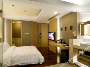 Yuexi Peninsula Resort