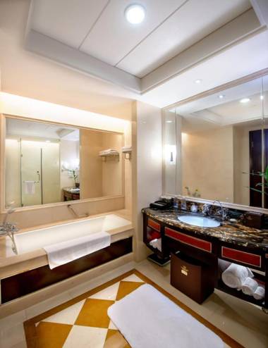 Qingyuan International Hotel