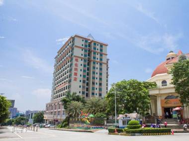 Vienna Hotel Qingyuan Taihe Ancient Cave Scenic Area