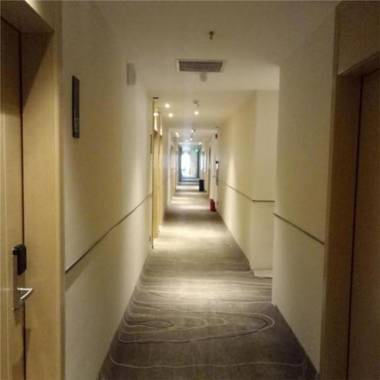 City Comfort Inn Qingyuan Yingde Weiduoli Square