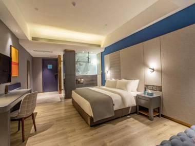 LANO Hotel Guangdong Qingyuan Light Rail Station Qingyuan Street