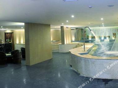 JLW LX International Hotel