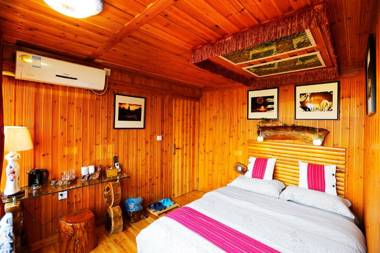 Longji One Art Hotel