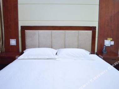 Eaka Hotel Hengshui Railway Station Branch