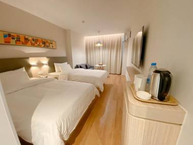 Hanting Hotel Zhoukou Shenqiu Railway Station