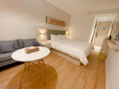 Hanting Hotel Zhoukou Shenqiu Railway Station