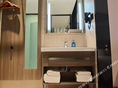 Hanting Hotel Zhoukou Jianshe Avenue