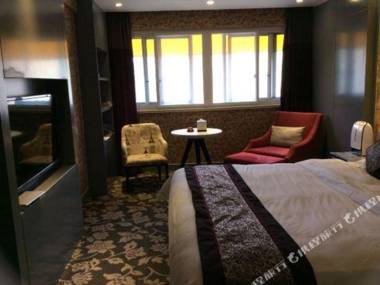 Jinghe Fashion Hotel