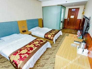 My family express hotel (Taikang bus station store)