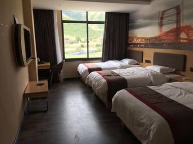 Thank Inn Chain Hotel Ganzi Kangding City Xinduqiao