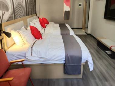 Thank Inn Sichuan Ganzi Batang County Taoyuan Road