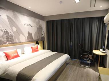 Thank Hotel Xinjiang Changji Jimusal County Wucai Bay Longteng Service Zone